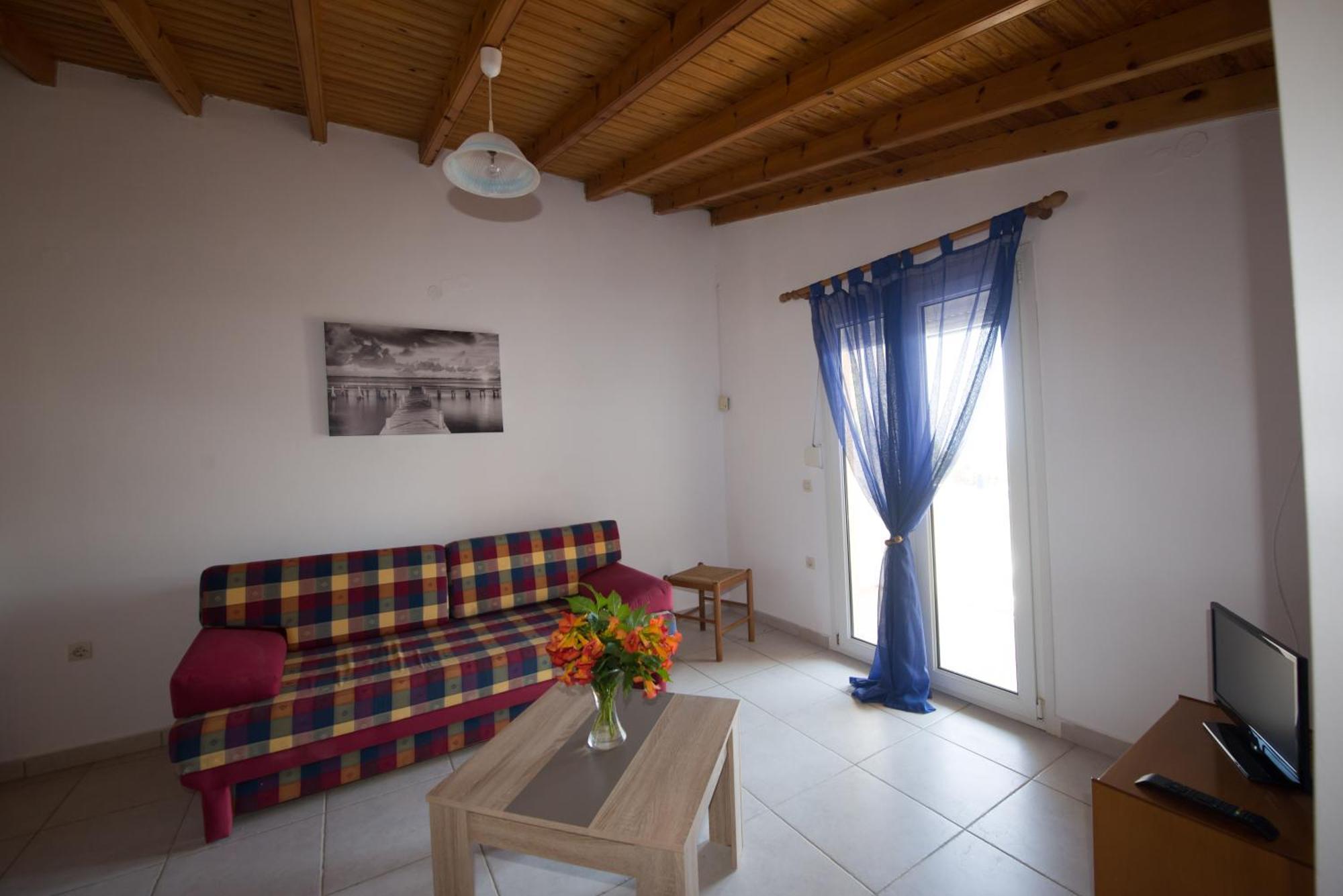 S&C Kosmos Beach Resort Roda  Zimmer foto
