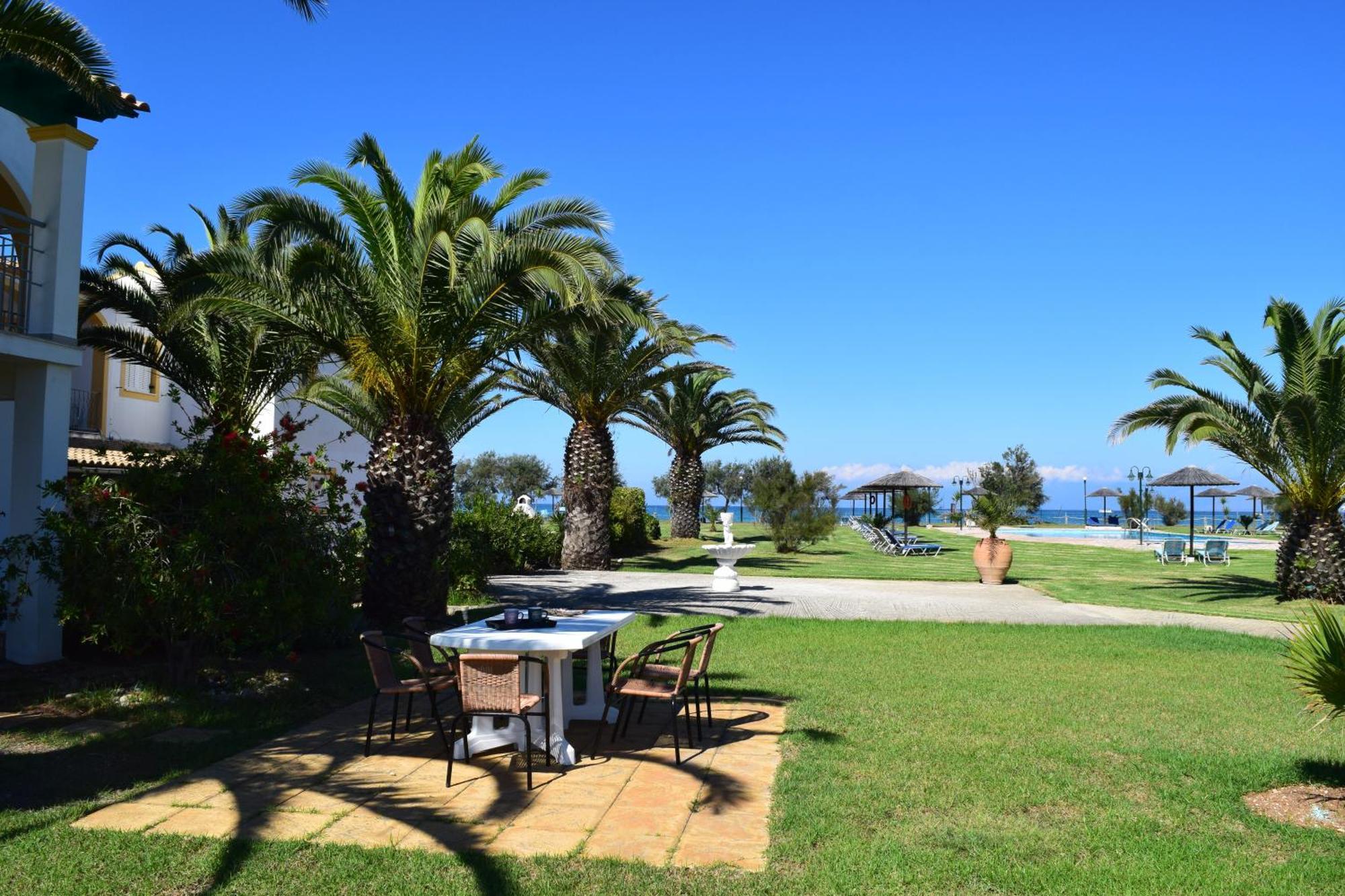 S&C Kosmos Beach Resort Roda  Exterior foto